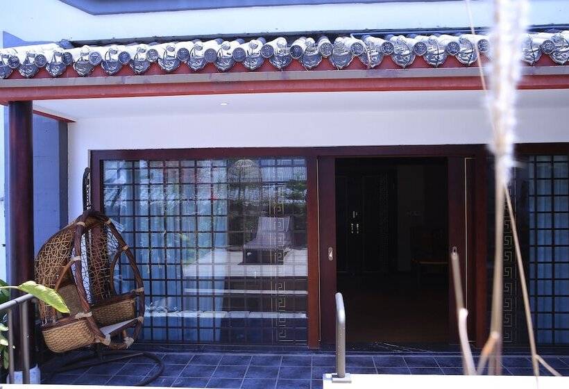 Отель Jinbi Club Boutique