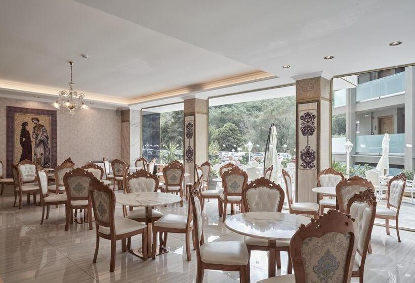 ホテル Mythos Palace Resort