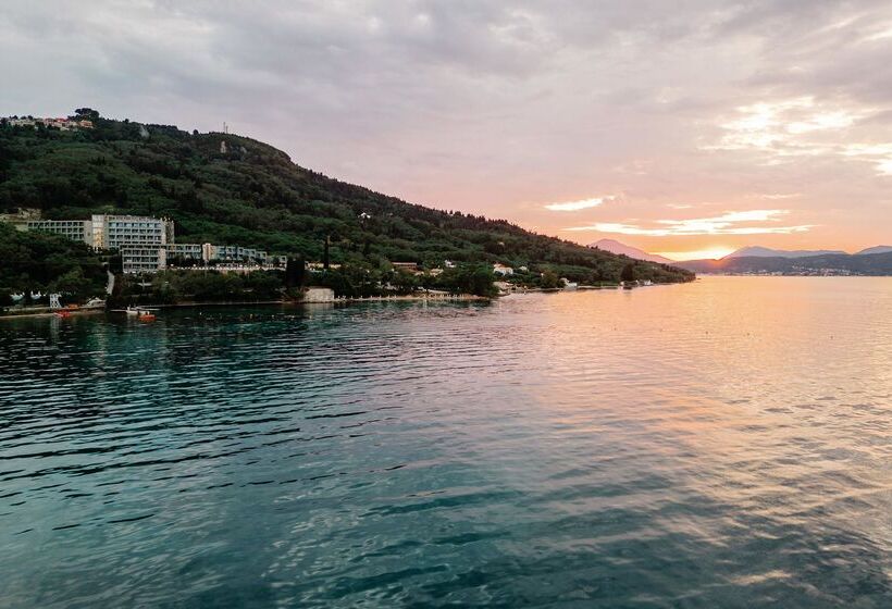 هتل Mythos Palace Resort