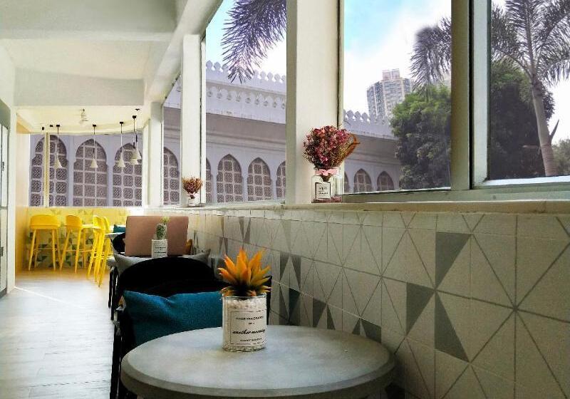 هتل L étoile De Mer Tsim Sha Tsui