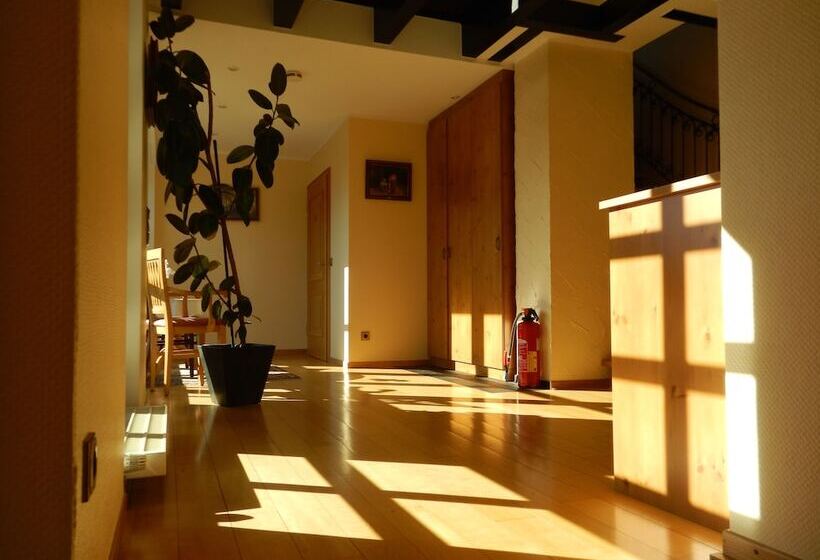 هتل Landhaus Massener Heide