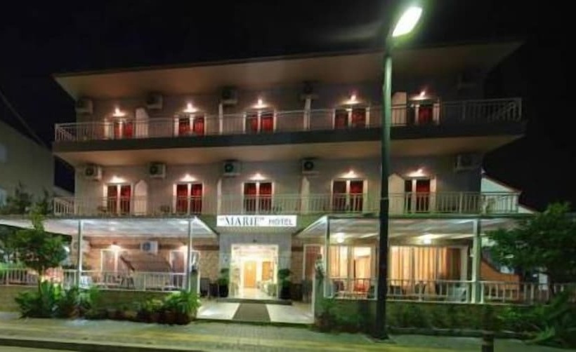 ホテル Marie