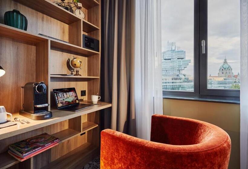 Me And All Hotel Hanover, By Hyatt