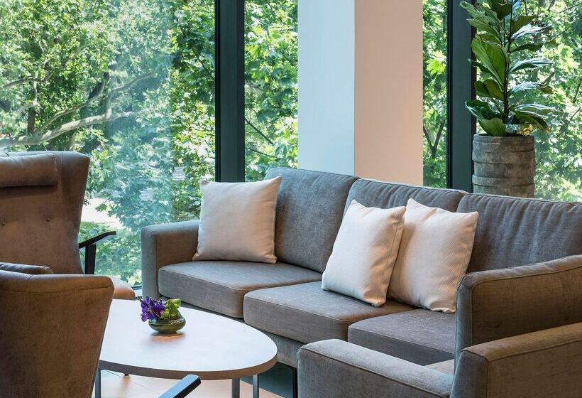 酒店 Meliá Frankfurt City