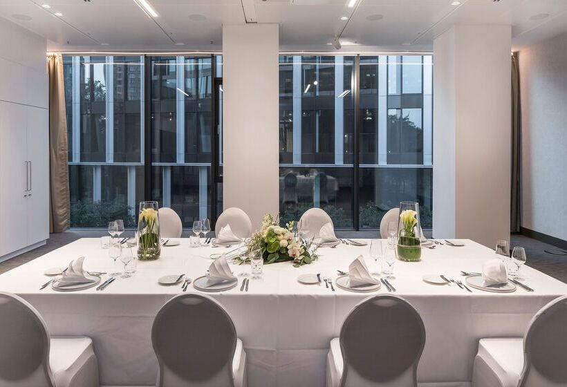 酒店 Meliá Frankfurt City