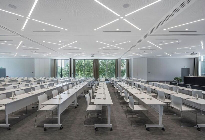 酒店 Meliá Frankfurt City