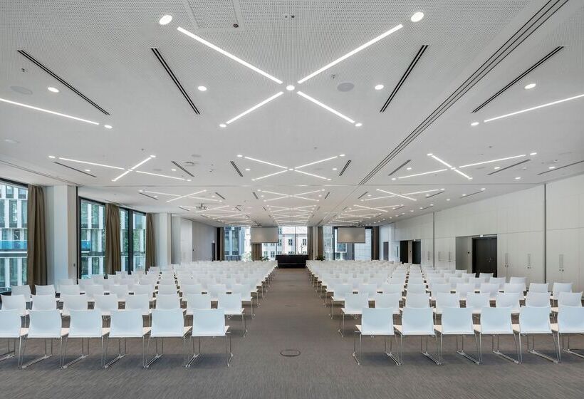 酒店 Meliá Frankfurt City