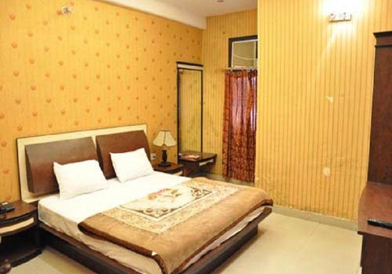 酒店 Capital O74359 Mukut Mahal