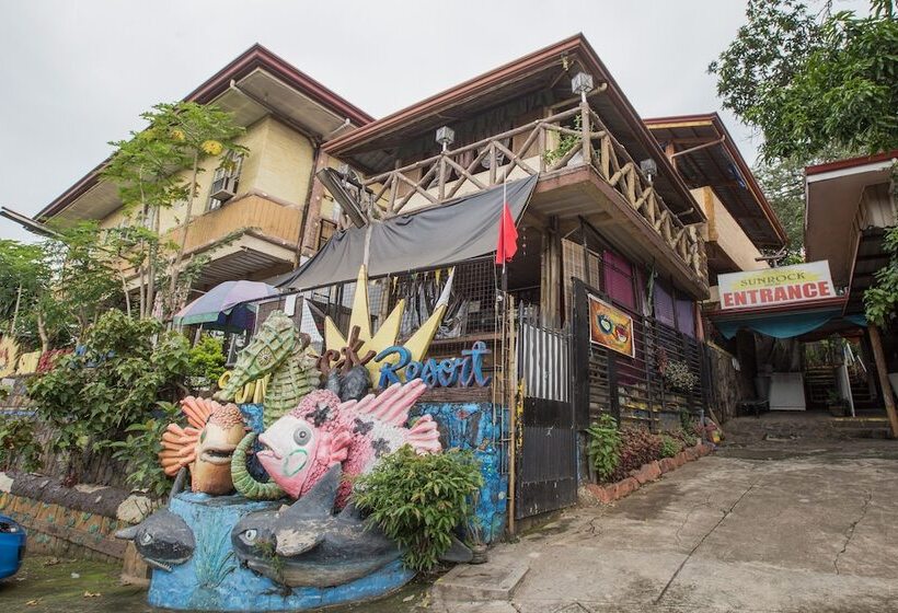 Szálloda Oyo 588 Sunrock Resort