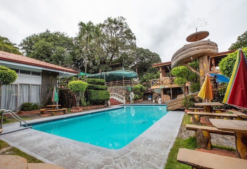 Szálloda Oyo 588 Sunrock Resort