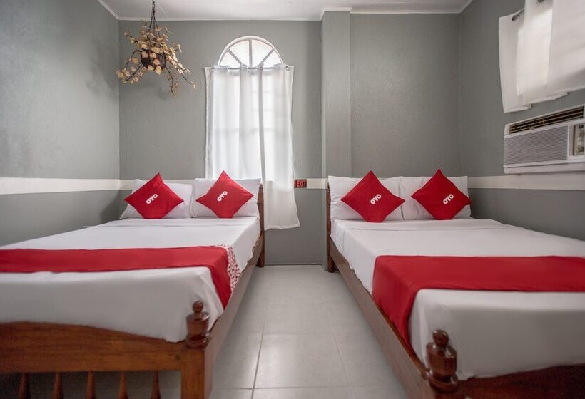 Szálloda Oyo 588 Sunrock Resort