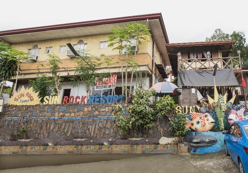 Szálloda Oyo 588 Sunrock Resort