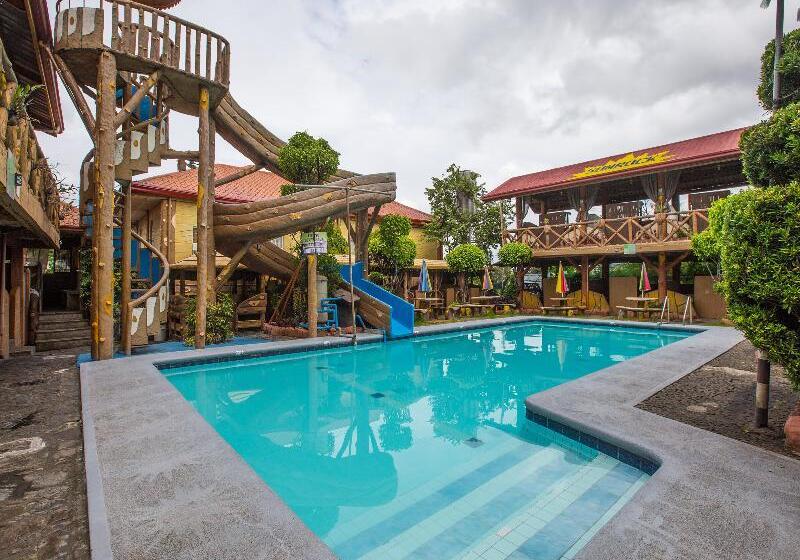 Szálloda Oyo 588 Sunrock Resort