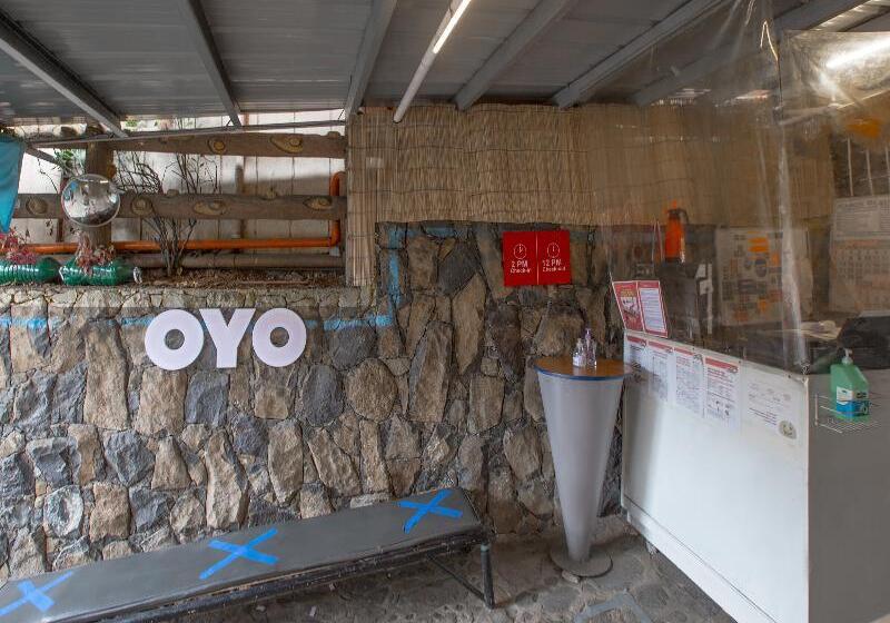 Szálloda Oyo 588 Sunrock Resort