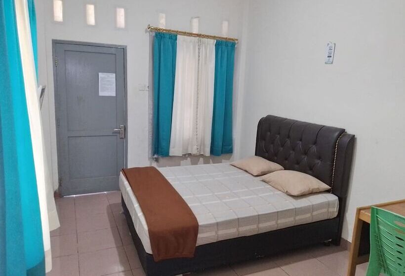 هتل Penginapan Syariah