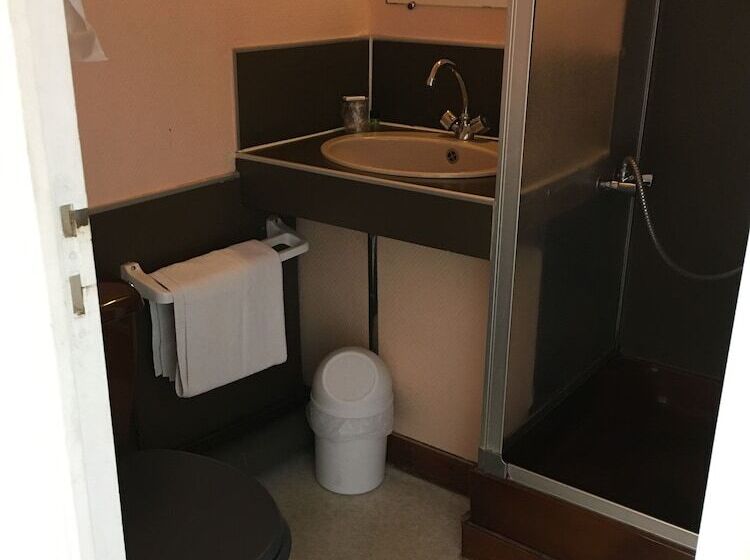 בית מלון כפרי Restaurant La Brochetterie