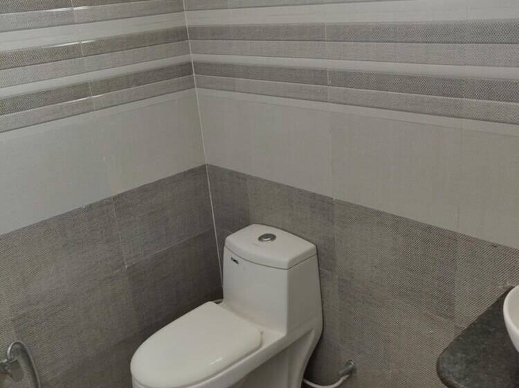 Отель Sri Raghavendra Inn