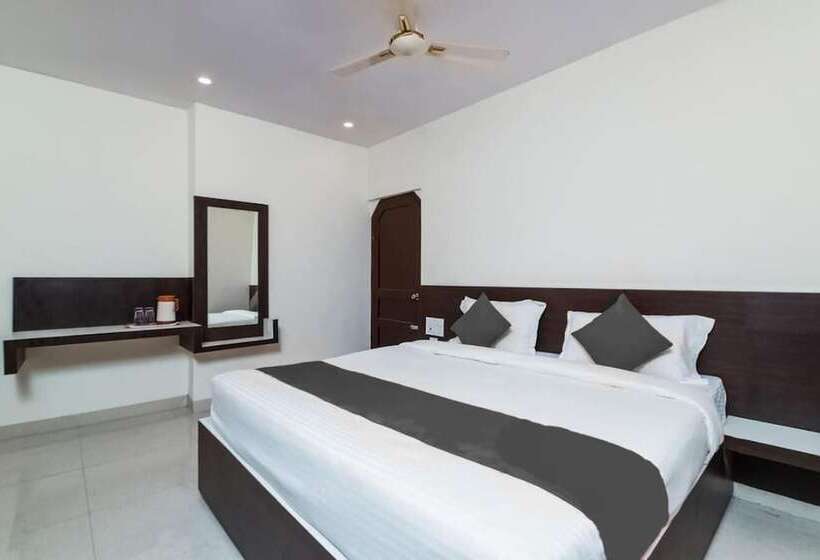 Отель Sri Raghavendra Inn