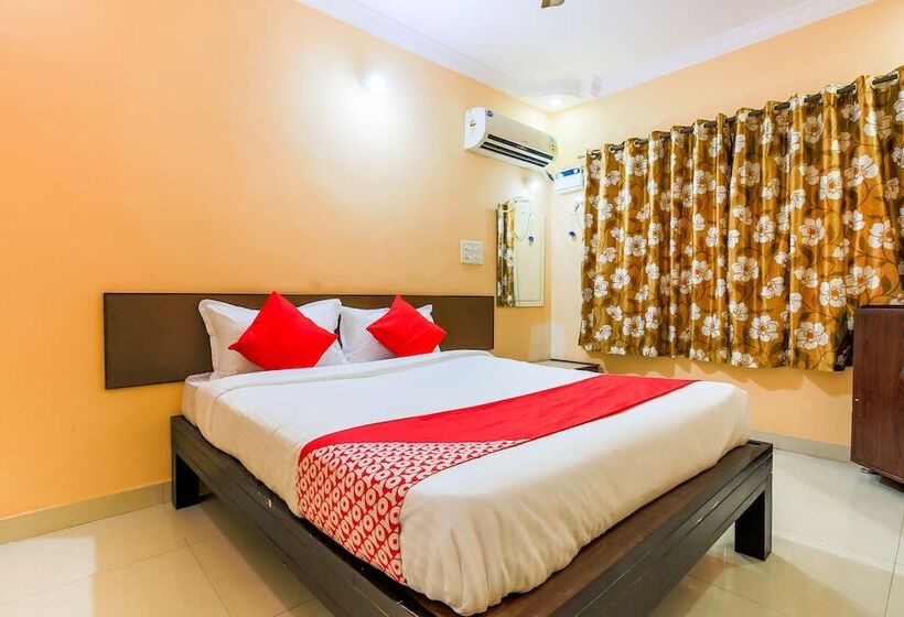 בית מלון כפרי Srinivas Residency By Oyo Rooms