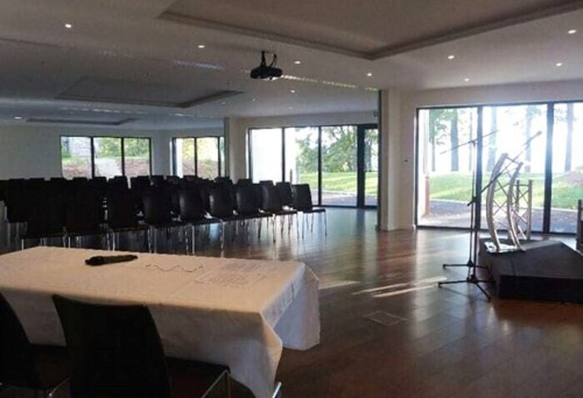 Отель Villa Mathis