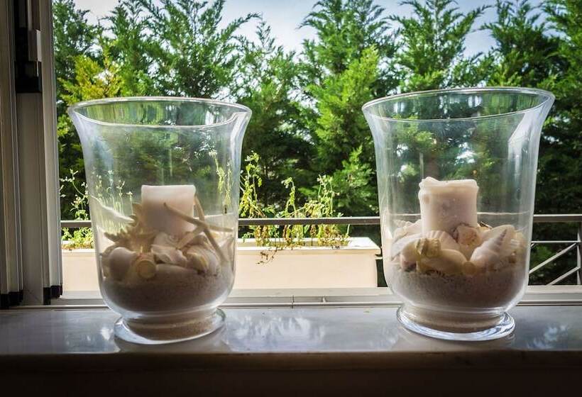 Lux Airport Apartment