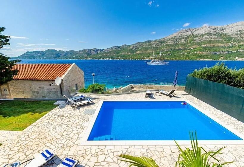 Luxury Villa Gabriela