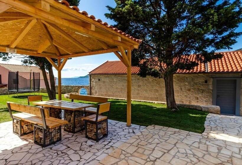 Luxury Villa Gabriela