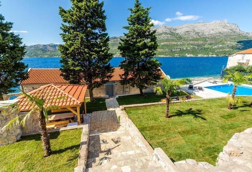 Luxury Villa Gabriela