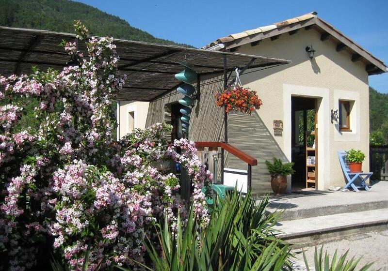 פנסיון Domaine Du Murier