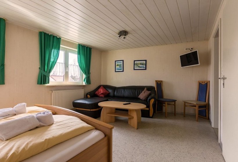 Pension Goldene Mitte