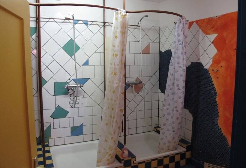 Schiff Bihlerdorf   Hostel