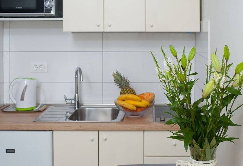 Seaside Luxury Suites