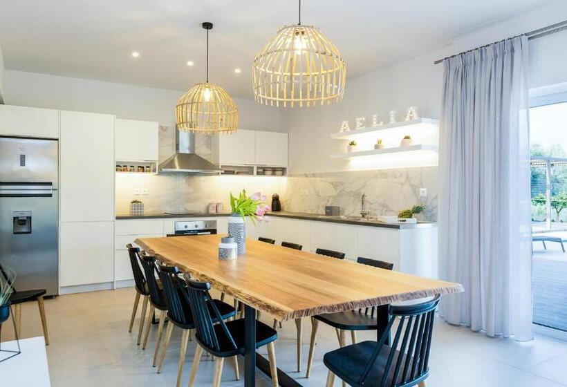 Villa Aelia I Modern & Ideal For Large Groups