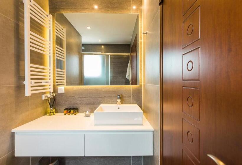 Villa Aelia I Modern & Ideal For Large Groups