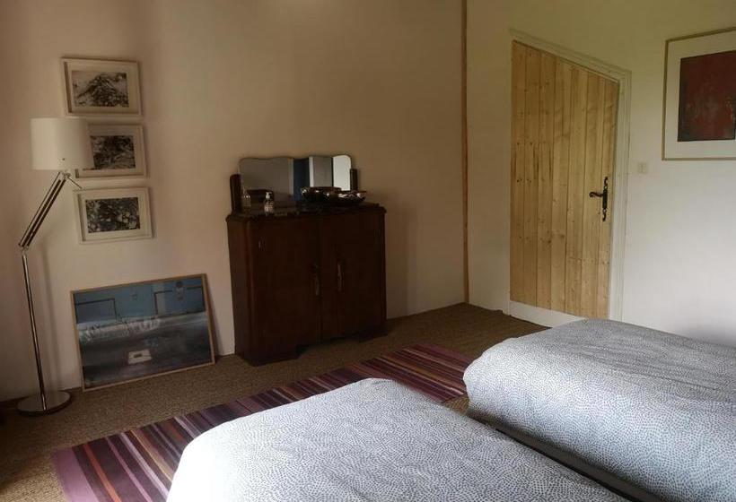 ベッドアンドブレックファースト La Maison Sous Le Château