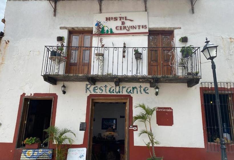 فندق De Cervantes