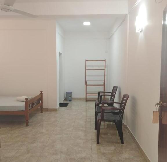 בית מלון כפרי Emerald Guest House