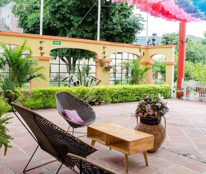 فندق Muñoz De Luna