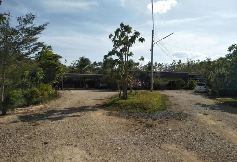 酒店 Oyo 767 Pang Chompu Resort