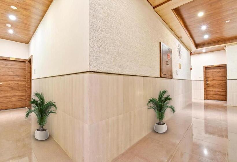 هتل Shakun Palace