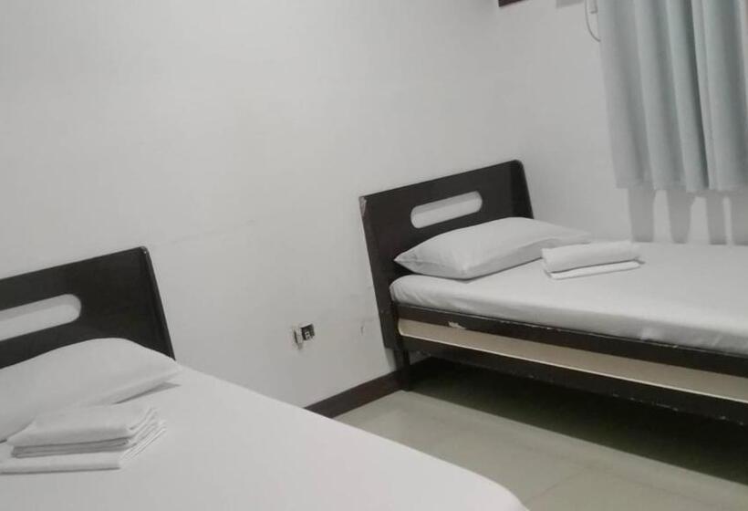 בית מלון כפרי Sharana Pensionne