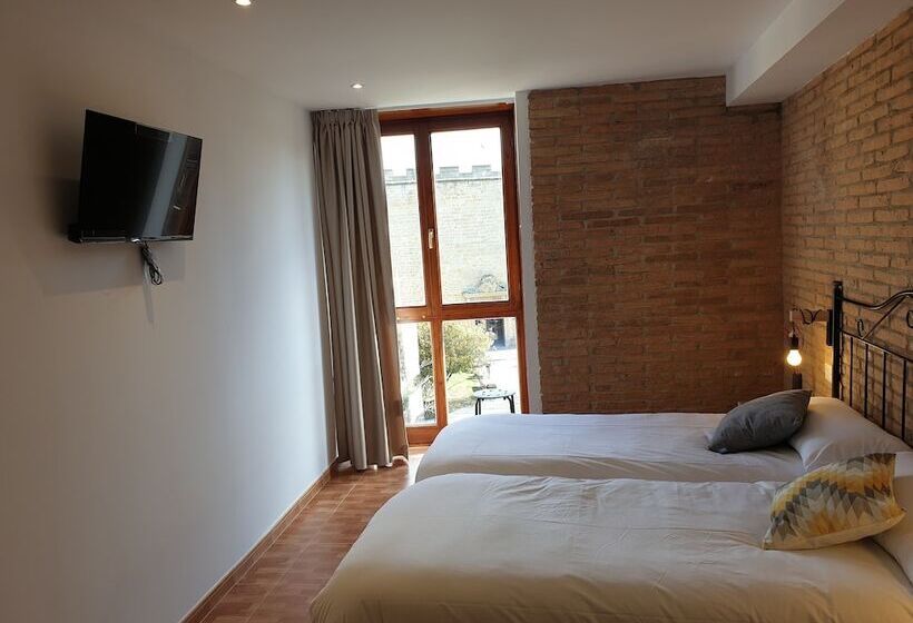 ペンション B&b La Atalaya