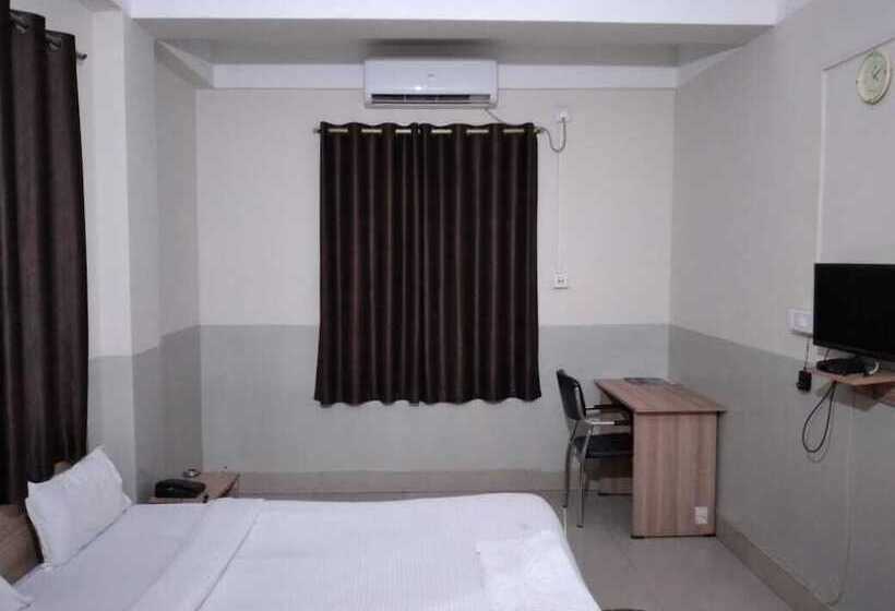 פנסיון Firefly Guesthouse