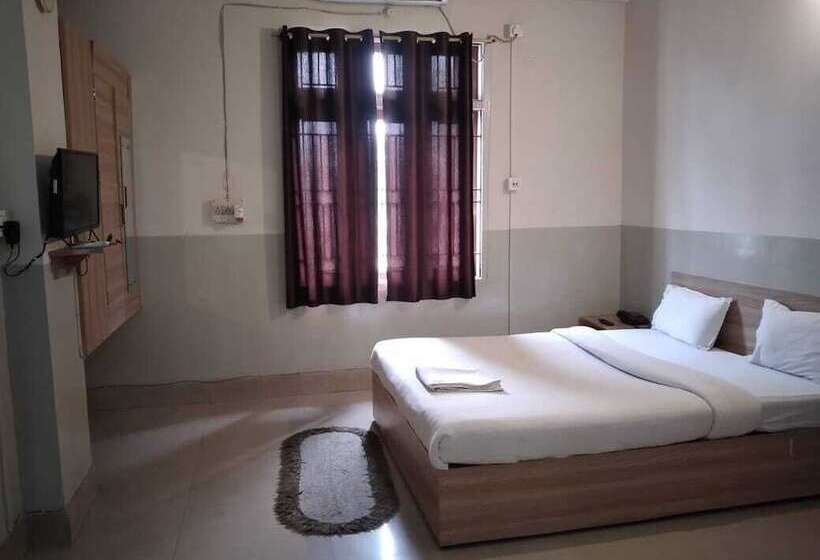 פנסיון Firefly Guesthouse