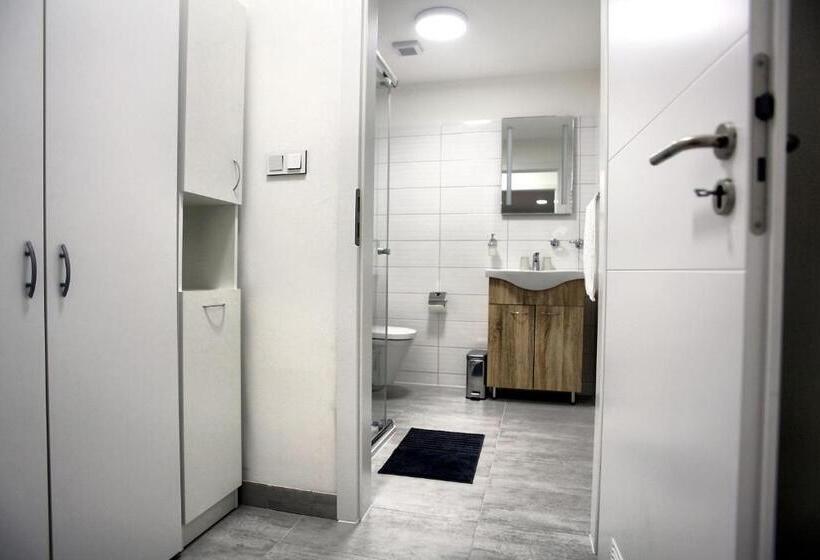 ペンション Kotva