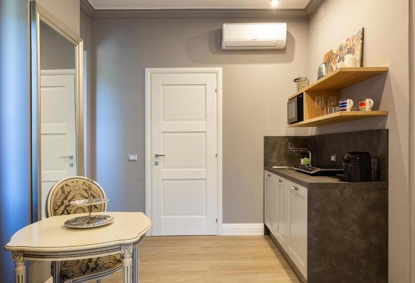 بنسيون Vespucci Boutique