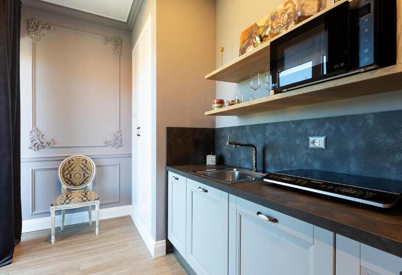 بنسيون Vespucci Boutique