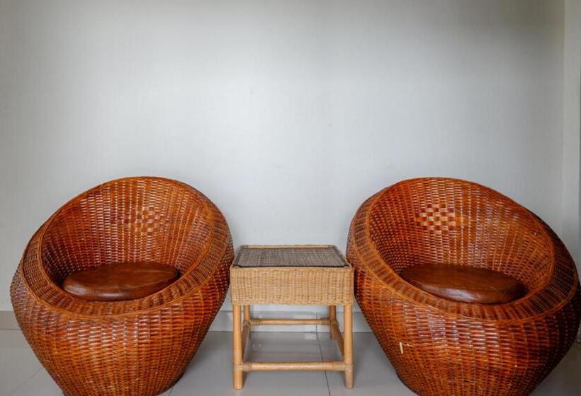 Reddoorz @ Hotel Bumi Palupy