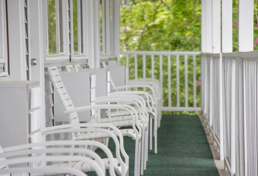 Bar Harbor Villager Motel   Downtown