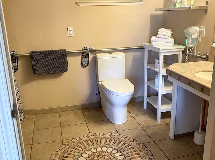 호텔 Arnold Meadowmont Lodge